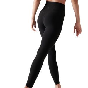 2 pair Athleta leggings! ❤️‍🔥